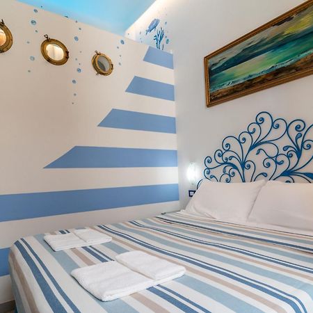 Teresa Rooms & Suites Специя Екстериор снимка